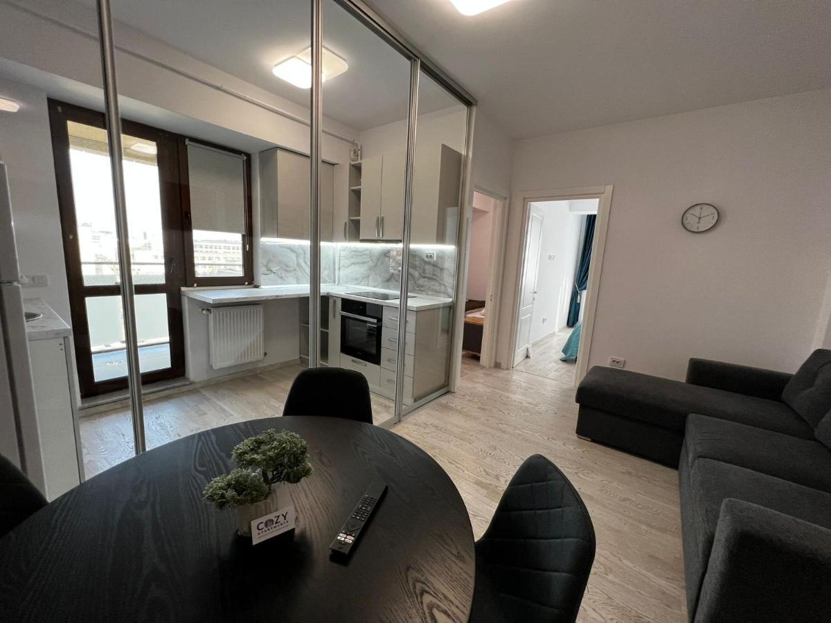 Cozy Apartments - City Center Iasi Exterior photo
