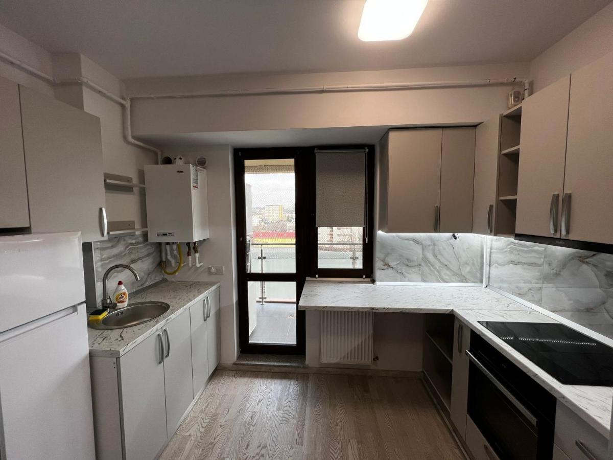 Cozy Apartments - City Center Iasi Exterior photo